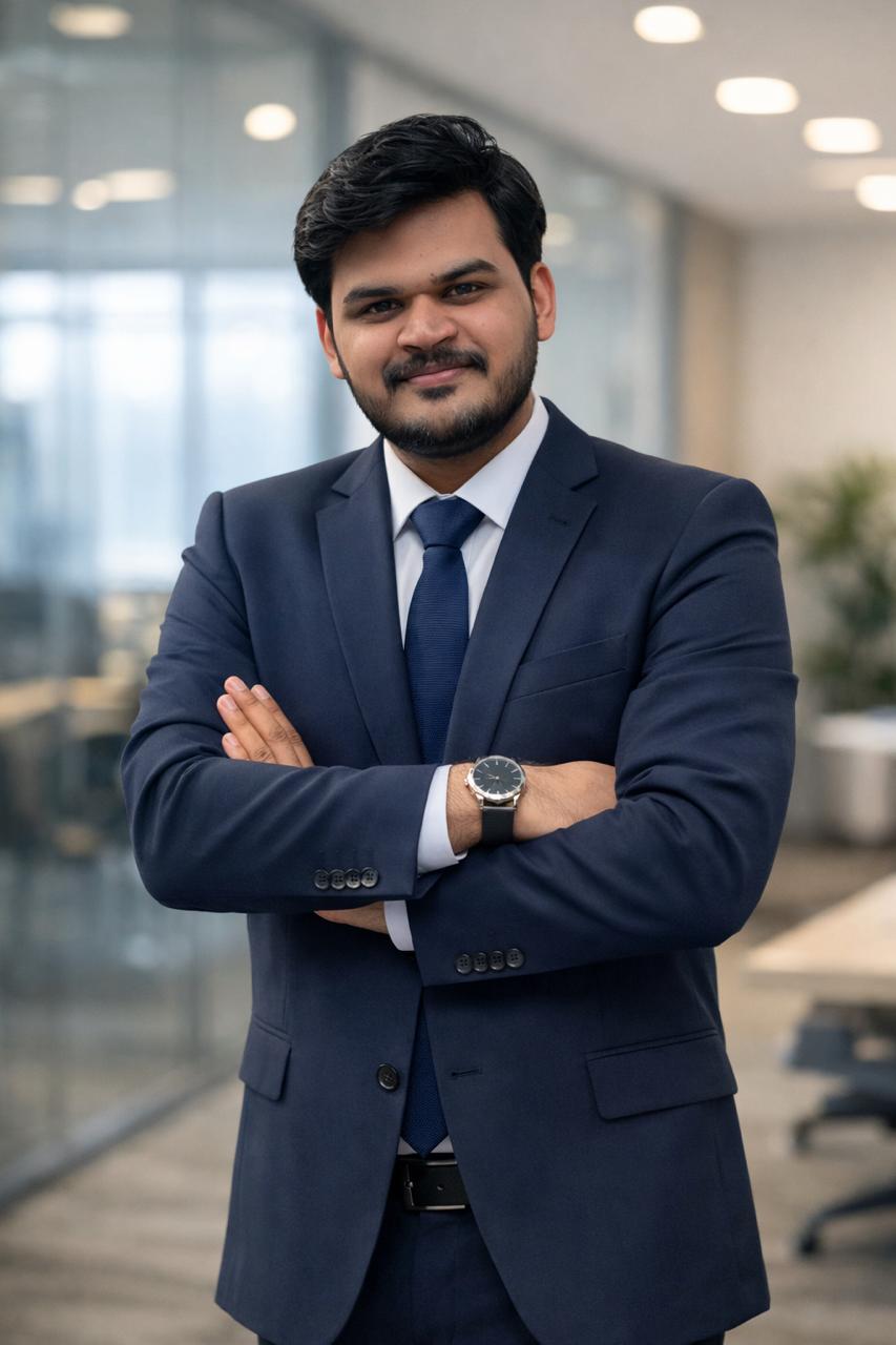 Zain Ul Abideen, Senior iOS and FullStack Software Engineer